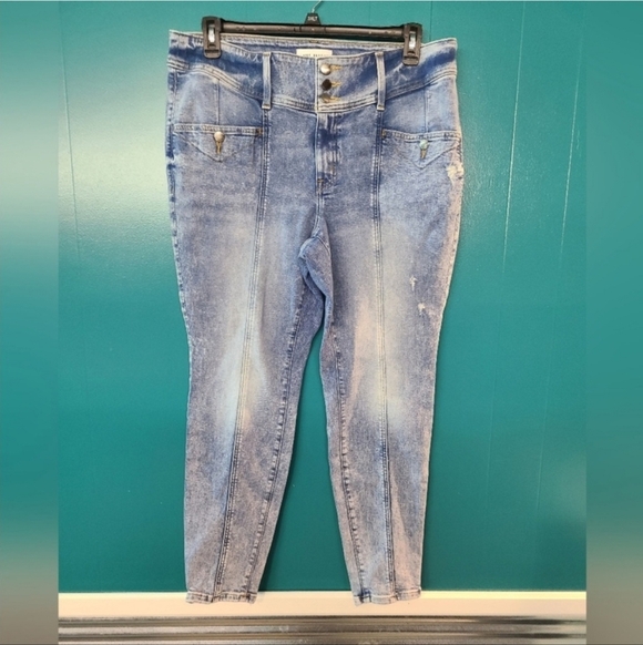 🍁🍂NWOT LANE BRYANT High Rise Jegging Jeans Flex Magic Waistband Stretch 18 - Picture 2 of 8